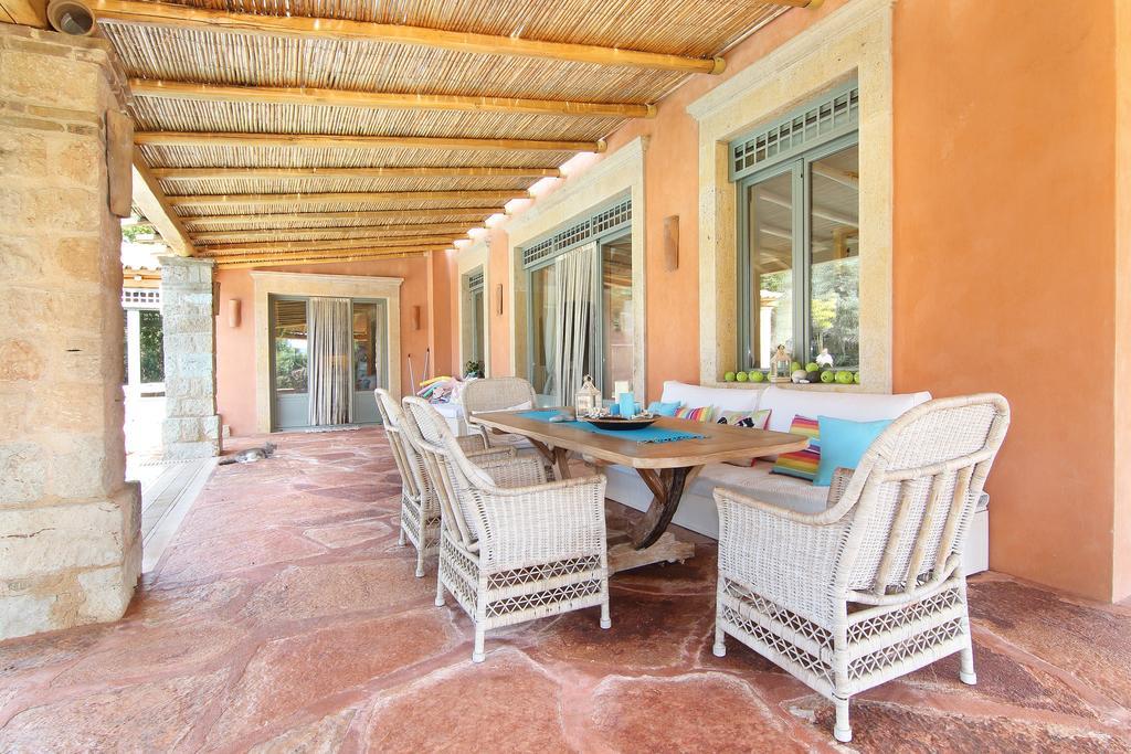 אתונה Vouliagmeni Villa מראה חיצוני תמונה