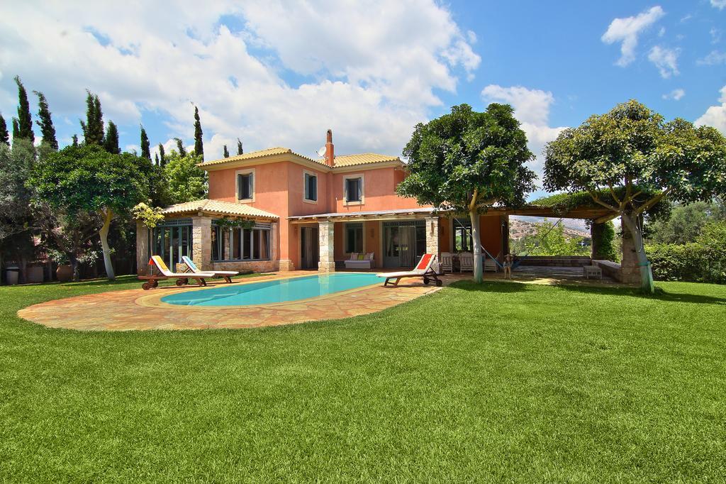 אתונה Vouliagmeni Villa מראה חיצוני תמונה